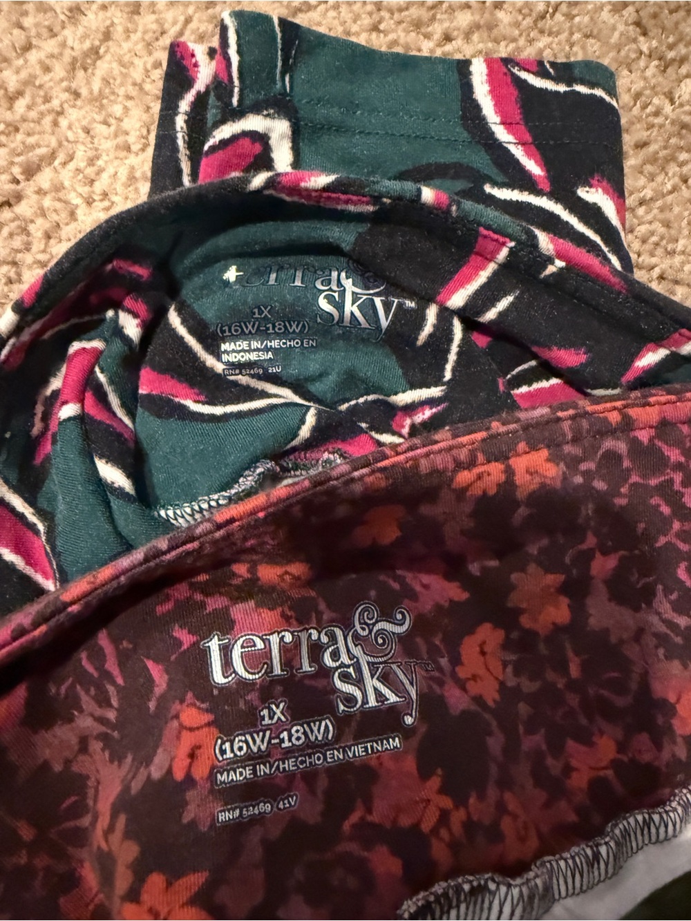Assorted Printed plus leggins Bundle - Floral, Camo & Abstract Prints - Picture 5 of 5